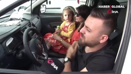 Uzun kuyruklar oluştu! Avcılar’da E-5 yan yolda kesim alanı trafiği