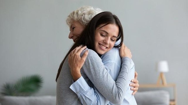 Vakalar yüzde 50 arttı, sarılıp öpüşmeden bayramlaşın