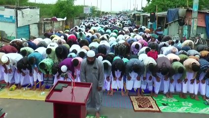 நாகூரில் பக்ரீத் பண்டிகை தியாகத்திருநாள் கொண்டாட்டம் - வீடியோ