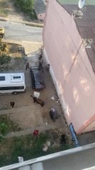 BAŞAKŞEHİR'DE SAHİPLERİNİN ELİNDEN KURTULAN KURBANLIK ORTALIĞI BİRBİRİNE KATTI