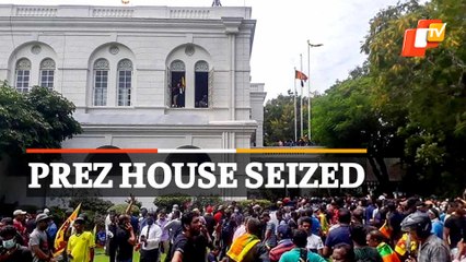 Protestors Storm Into Sri Lanka President’s Residence In Colombo