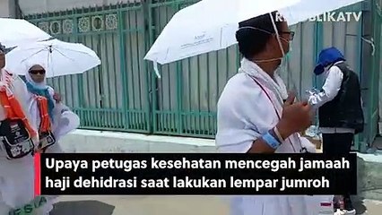 Upaya Petugas Kesehatan Cegah Jamaah Dehidrasi