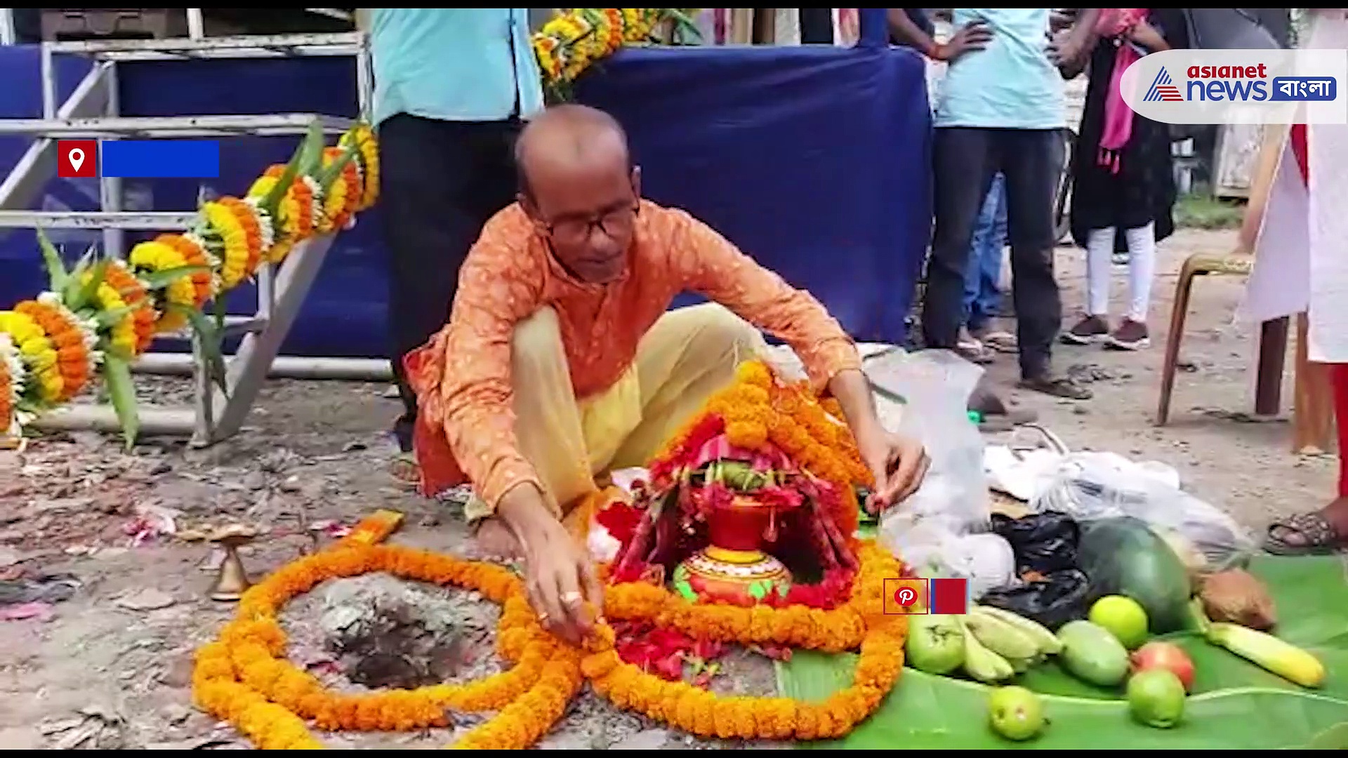 জ্যান্ত কালির পুজোর মধ্য দিয়ে সম্প্রীতি বজায় রাখার বার্তা দিলেন মন্ত্রী জাভেদ খান