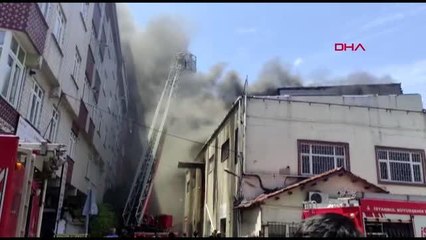 Son dakika haber | İSTANBUL-BAĞCILAR'DA TEK KATLI BİNADA YANGIN-1