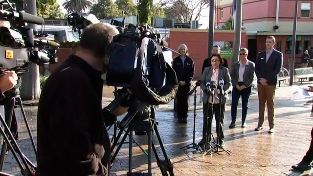 Victorian COVID hospitalisations surpass February numbers