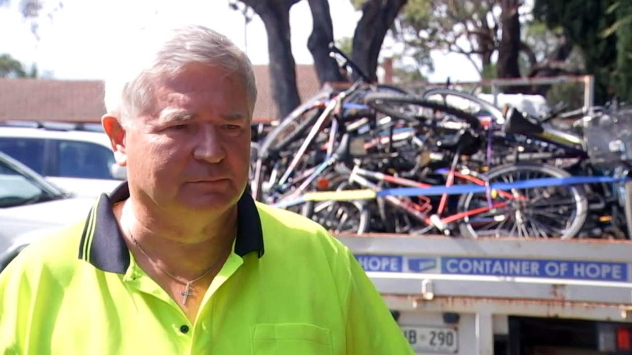 Adelaide men's shed repairing and donating bikes to those that need them most