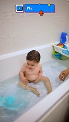 Baby sees bath bomb for the first time .. (HIS REACTION )