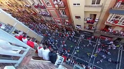 Encierro desde las alturas en Estafeta