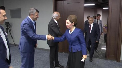 Siyasi Partiler Arasında Bayramlaşma… İyi Parti ile Saadet Partisi Arasında Karşılıklı Bayramlaşma Ziyaretleri Yapıldı