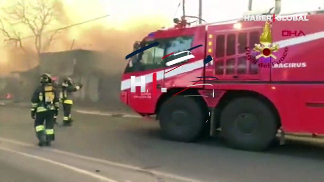 İtalya’nın başkenti Roma’da büyük yangın