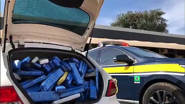 PRF apreende 138 kg de maconha e detém três pessoas na BR-163, em Lindoeste