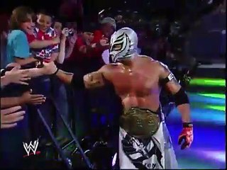 Mark Henry vs Rey Mysterio - WWE SmackDown! 06/23/2006 (World Championship match)