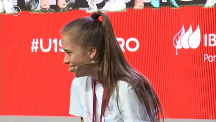 La RFEF homenajea a las campeonas de Europa de fútbol sub19