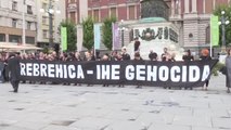 Sırbistan'da Srebrenitsa soykırımının 27. yılı Belgrad'da sahnelenen oyunla anıldı