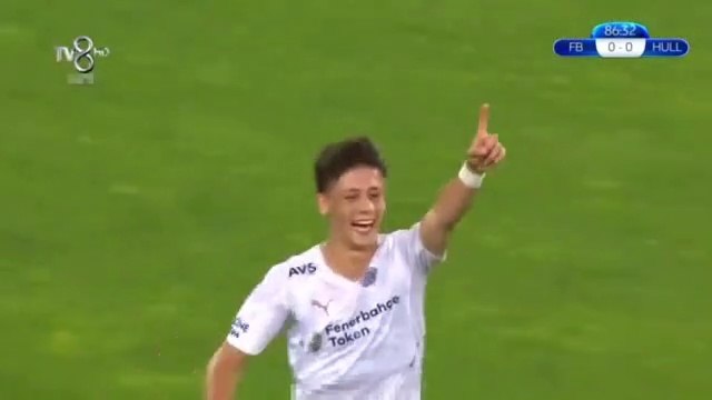 Herkes Arda Güler'in golünü konuşuyor! Ali Koç ve Acun Ilıcalı'nın ekrana yansıyan yüz ifadesi olay oldu