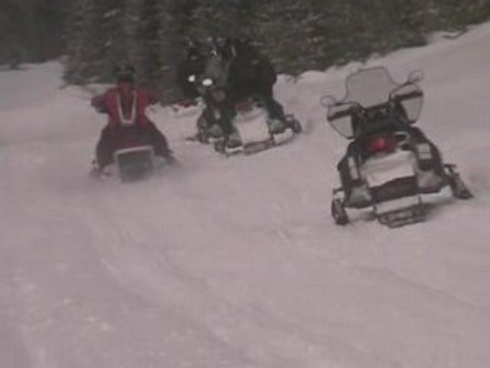 Ski-doo dans les laurentides 2
