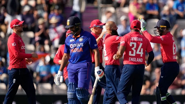 టీమిండియా జైత్రయాత్రకు బ్రేక్ *Cricket || Telugu OneIndia