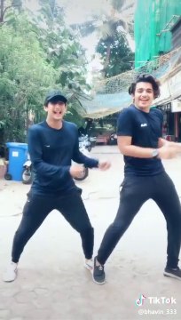 Tic tac dancing video