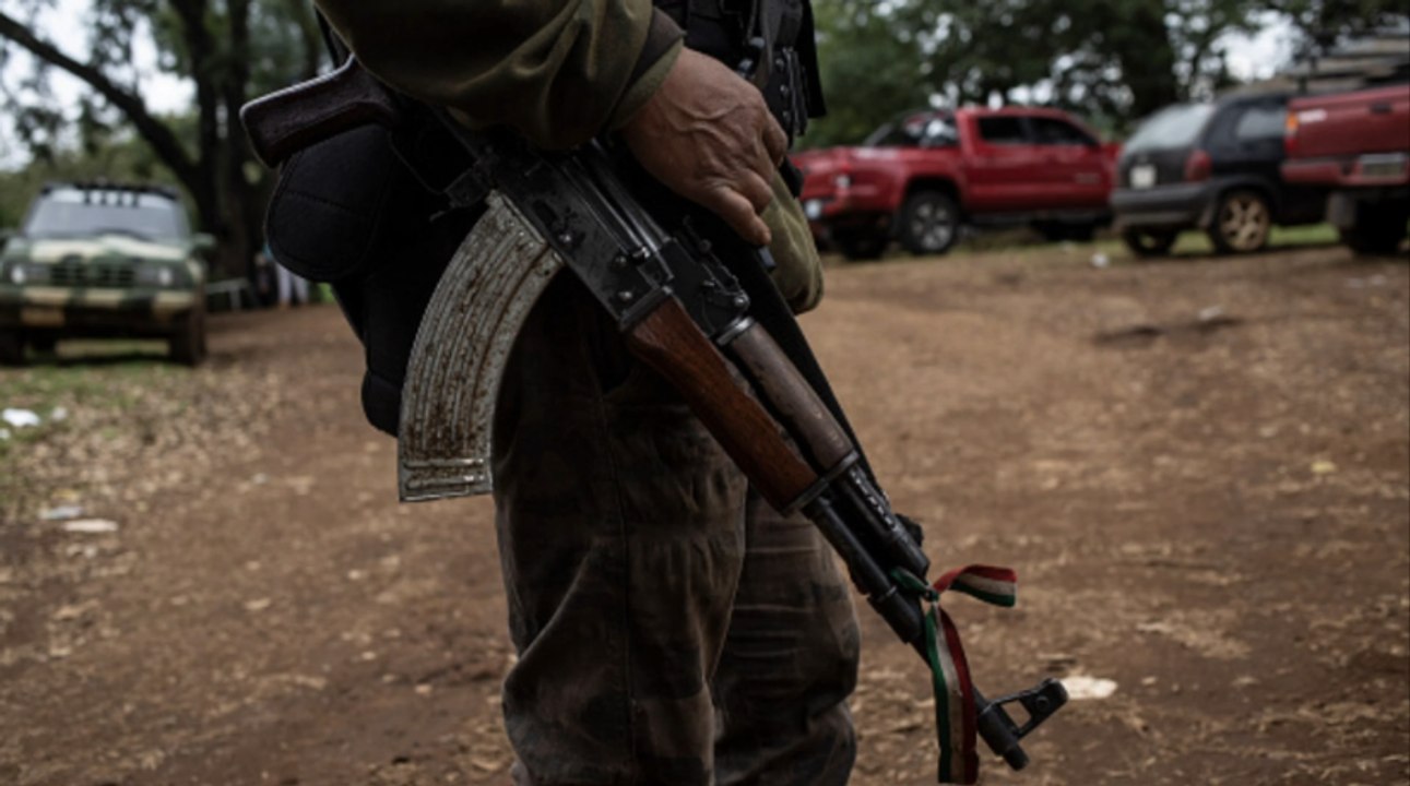 Bewaffnete erschießen sechs menschen bei familienfeier