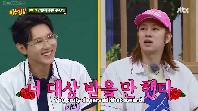 Ji Hyun Woo played 6 roles in one drama, Young Tak stealing Kim Young Chul's song | KNOWING BROS EP 340