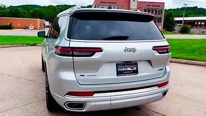 2022 Jeep Grand Cherokee - Modern Luxury SUV