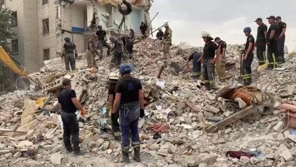 Son dakika... Ukrayna'ya roket saldırısı 15 ölü, 6 yaralı