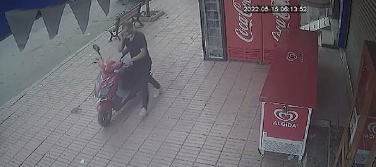 6 ELEKTRİKLİ BİSİKLET ÇALDI, 7'NCİSİNDE YAKALANDI