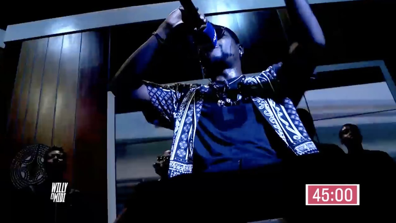 Defty bat le record "mondial" de freestyle