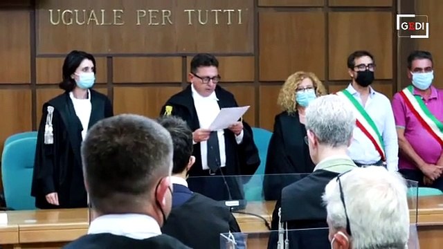Omicidio Willy, ergastolo per i fratelli Bianchi: lacrime e applausi dopo la lettura della sentenza