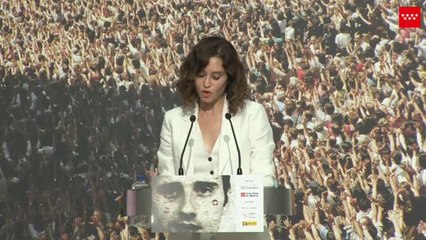 Ayuso acusa al gobierno de facilitarle a Bildu un "negocio redondo" a costa de traicionar a la nación