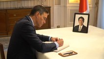 Sánchez traslada las condolencias de España al pueblo japonés por el asesinato de Shinzo Abe