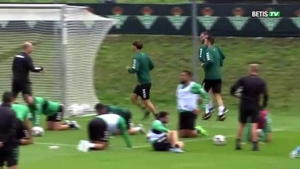 Tercer día de entrenamiento del Betis en Austria