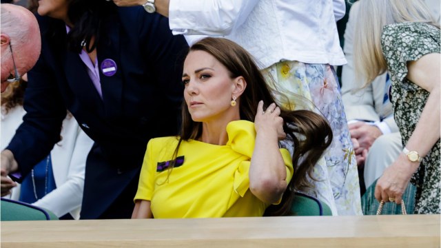 VOICI : Kate Middleton : les regards de Tom Cruise lors de la finale de Wimbledon intriguent les internautes (1)