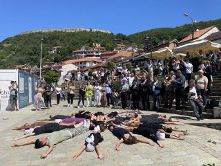 Kosova'da Srebrenitsa soykırımının kurbanları anıldı