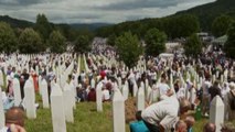 Massacro di Srebrenica, la sepoltura di 50 vittime 27 anni dopo