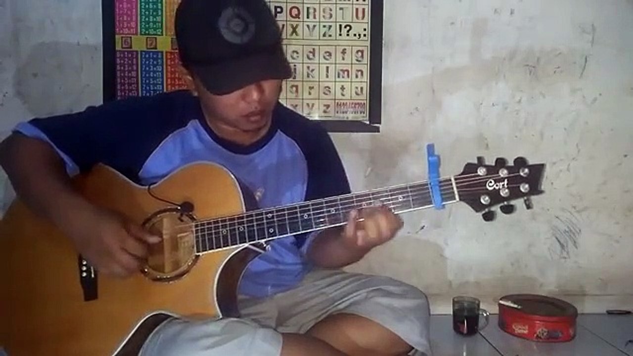 Queen - Bohemian Rhapsody (fingerstyle cover)(360P)