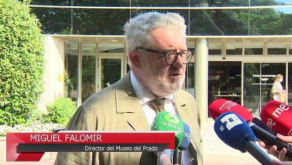 Familiares y amigos de la cultura y la política despiden a José Guirao