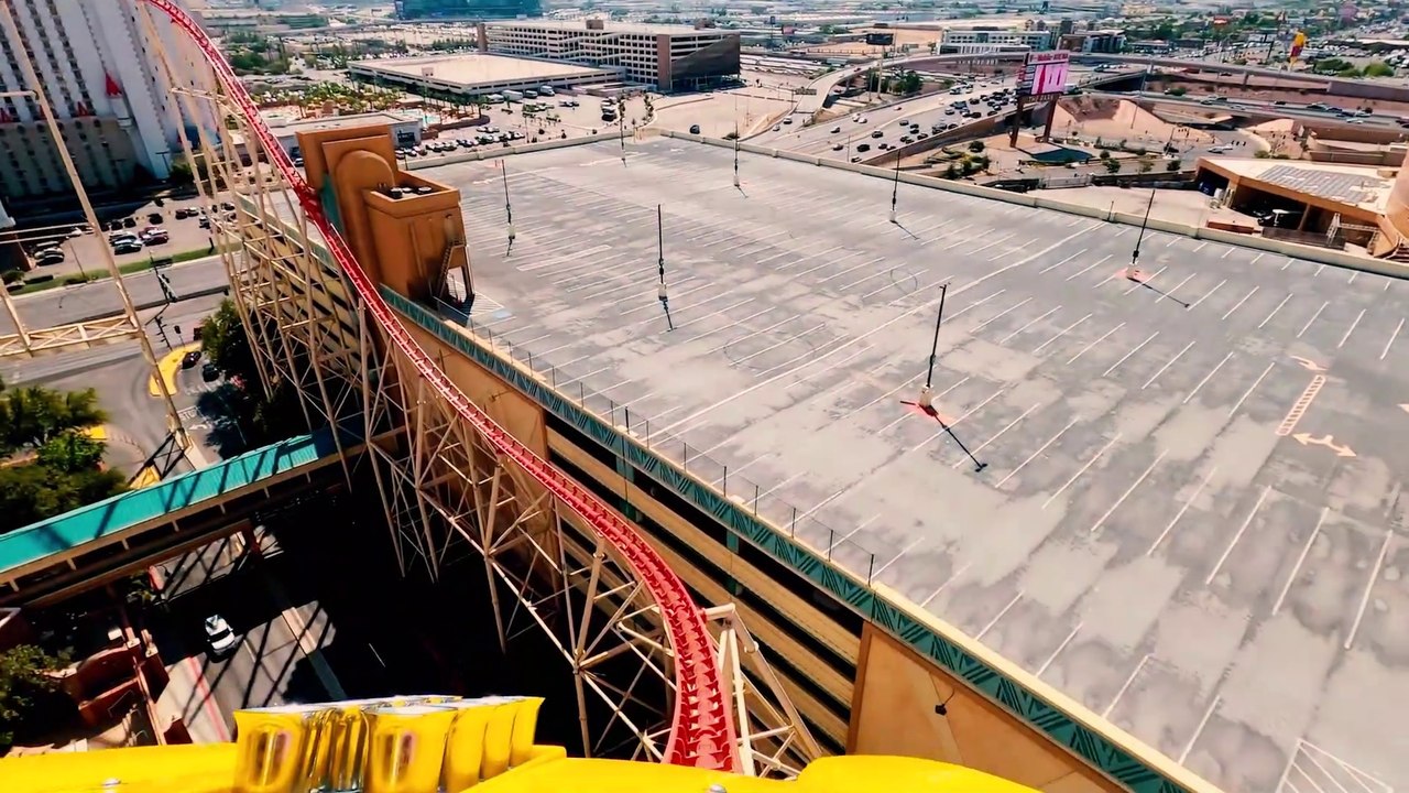 Big Apple Coaster Roller Coaster (New York Casino - Las Vegas, Nevada) - Roller Coaster POV Video- Front Row