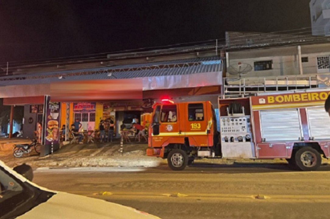 Em Pombal, princípio de incêndio provocado por vazamento de gás é registrado em uma lanchonete