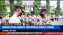 Kapolres Situbondo Berikan Reward Polisi Berprestasi