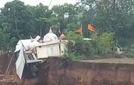 Rain Updates: Heavy flow of water washed away a Temple in Chhota Udaipur, Gujarat | ABP News