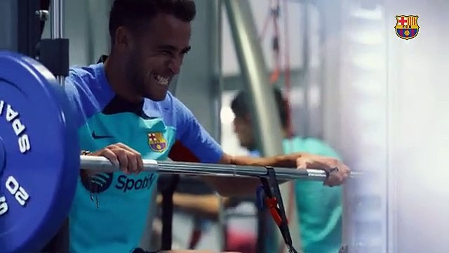 Así fue el reencuentro de todos los jugadores antes de las revisiones médicas / FCB