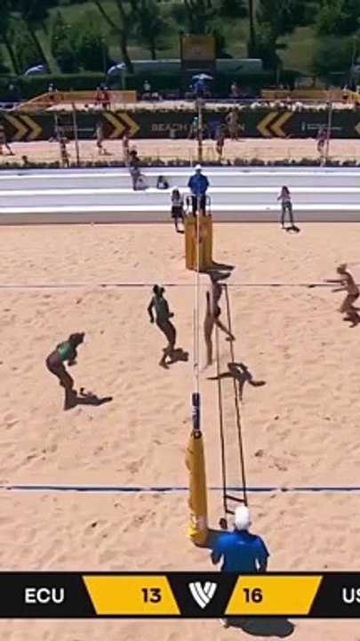 Le point fou entre l'Equateur et les Etats-Unis en beach volley féminin