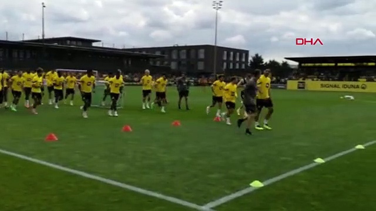 SPOR Salih Özcan, Dortmund ile ilk antrenmanına çıktı; Sammer'den övgüyü kaptı
