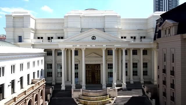 Müzik ve Güzel Sanatlar Üniversitesi, el sanatları ve iletişim alanında da öğrenci yetiştirecek