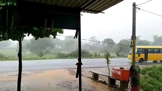 weather alerts : यहां बरसे मेघ तो उमस व गर्मी से मिली राहत Video
