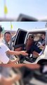 Quang Linh Vlogs e thẹn khi được ngồi cùng xe với Thùy Tiên