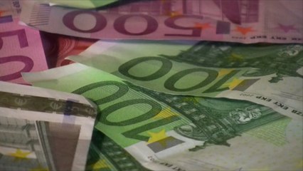 L’euro à parité avec le dollar: quelles conséquences sur les ménages et entreprises ?