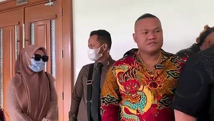 Razman Arif Nasution Bantah Iqlima Kim Jadi Istri Kedelapan
