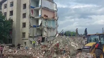 러 포격한 아파트 희생자 30명 넘어서..."반드시 처벌" / YTN